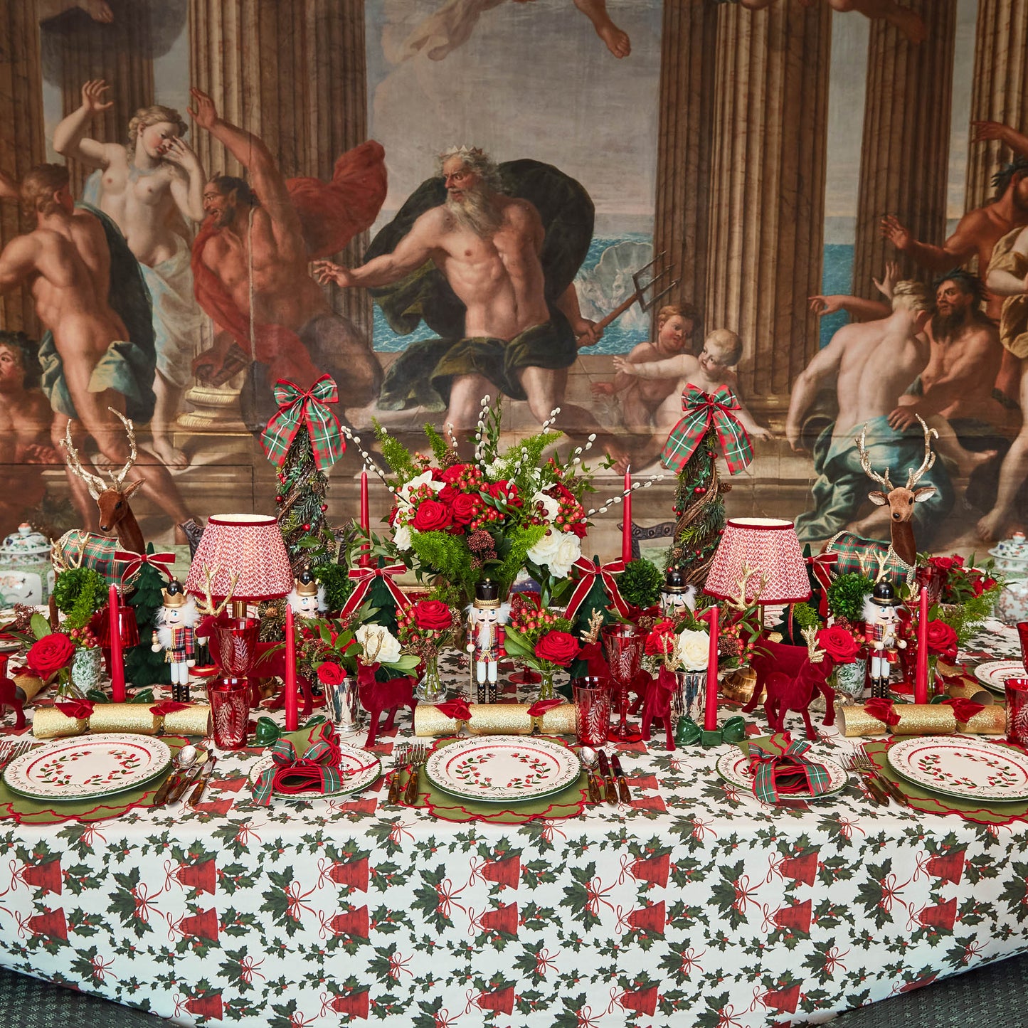 Large Red & Green Tartan Napkin Bows (Pair)