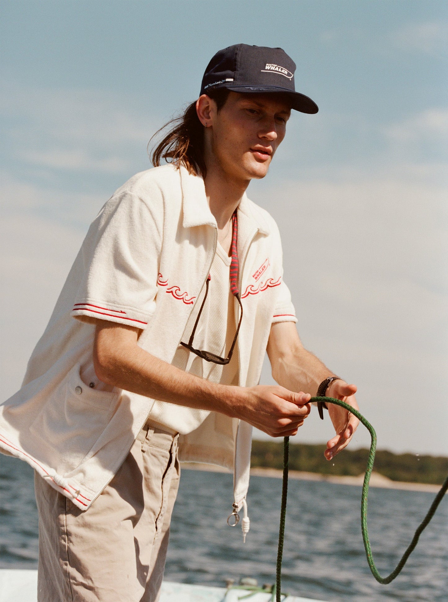 'Boston Whaler' Cabana (White)