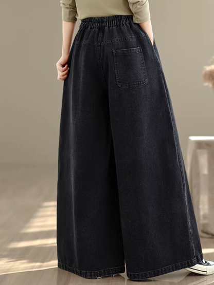 Artful Wide-Leg Jeans in Denim Cotton with Playful Patchwork Details