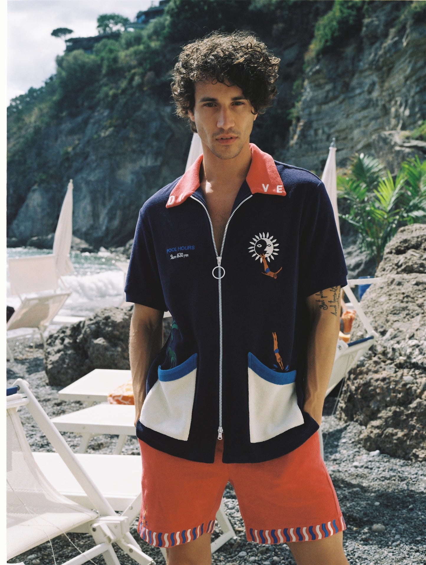 'Dive' Cabana Shorts x Hôtel Magique