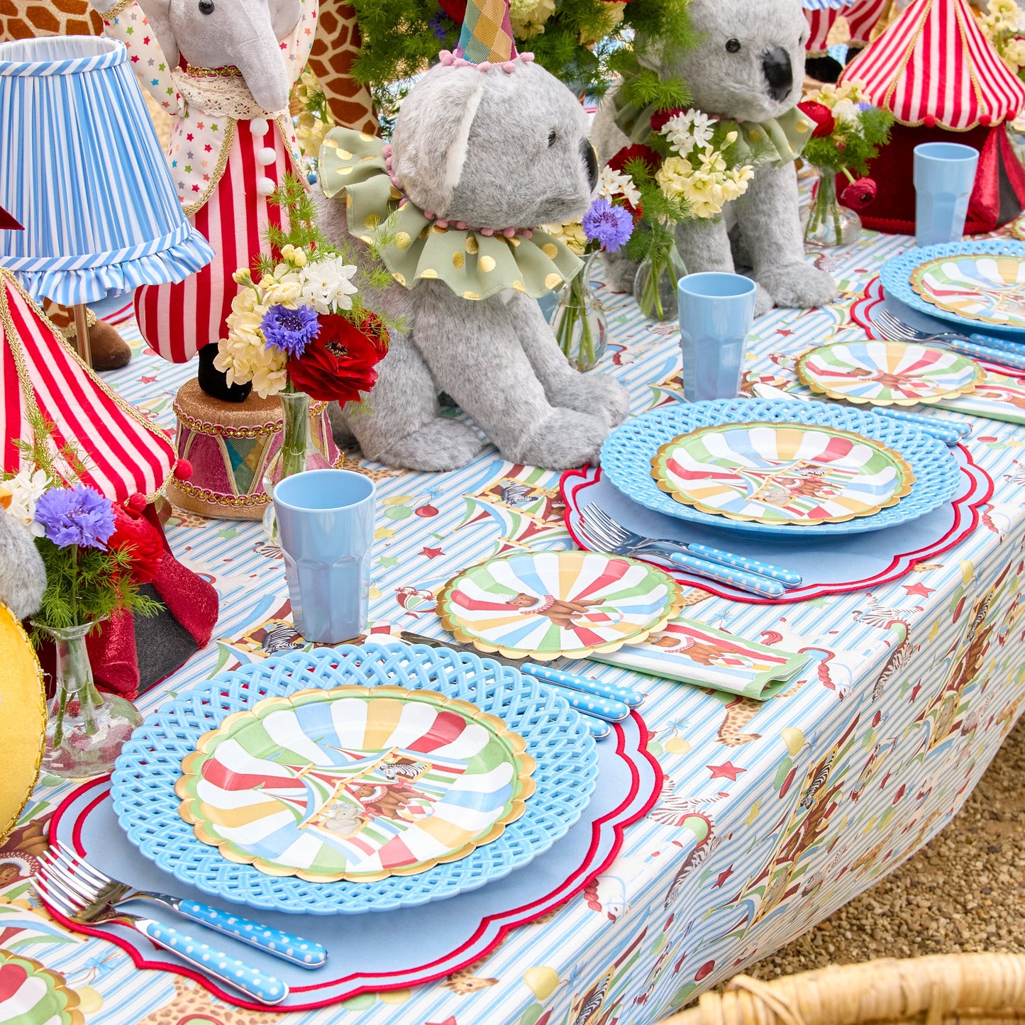 Circus Side Paper Plates (Set of 8)