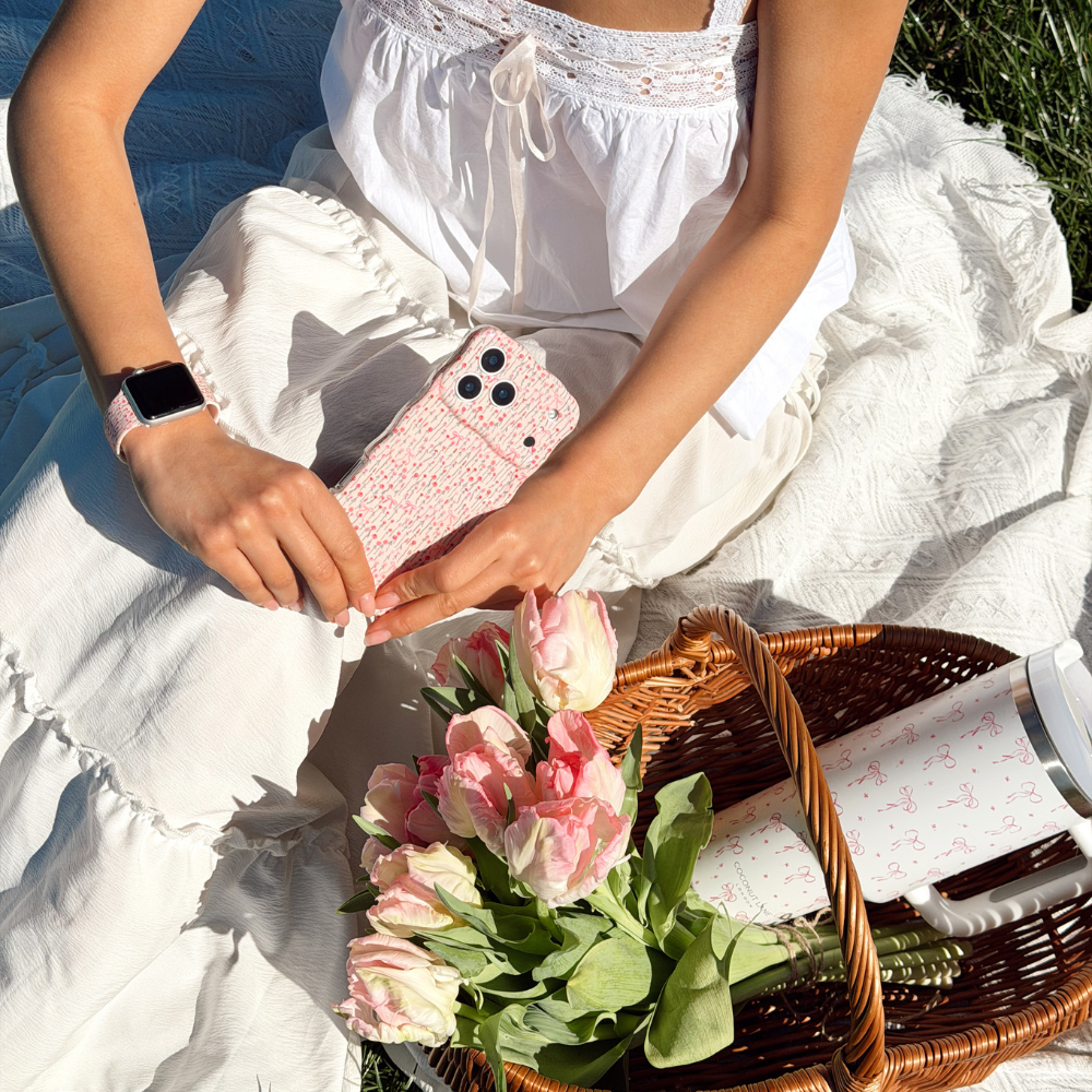 Wavy Phone Case - Peony Bow