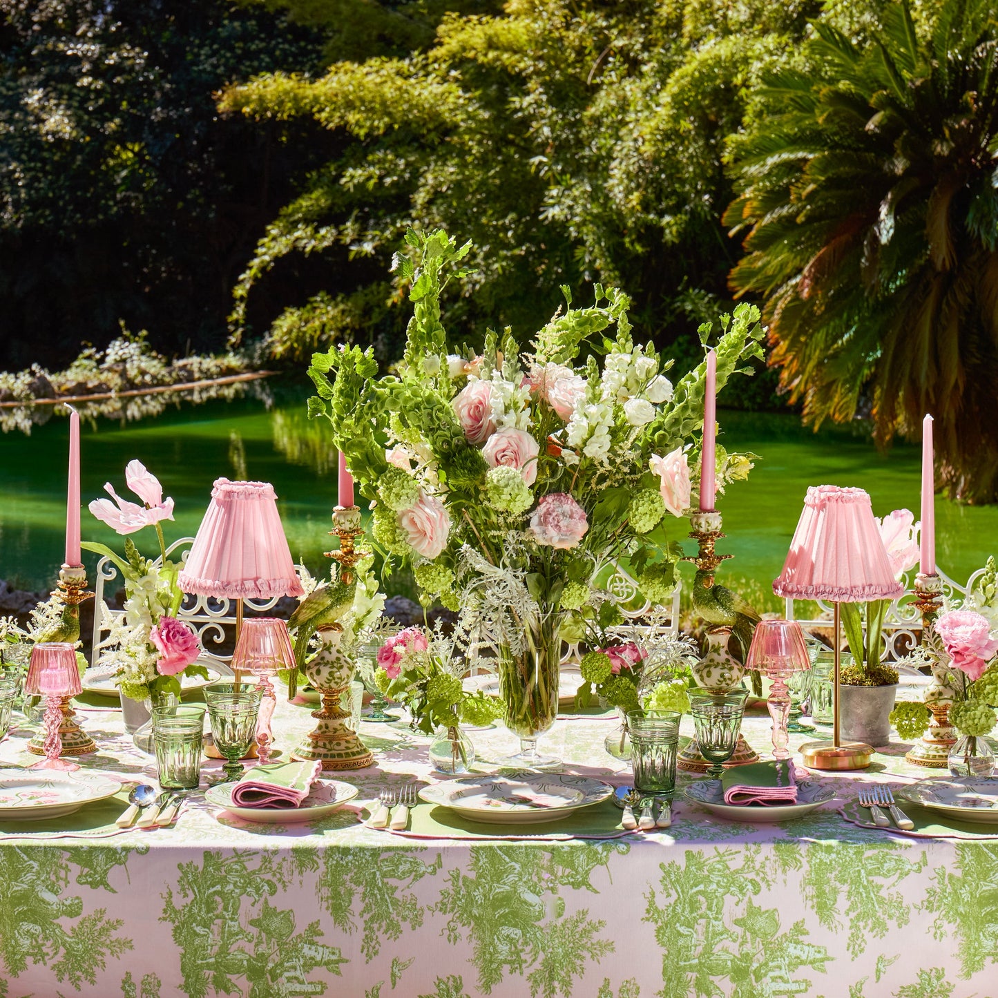 Pale Pink Frilled Silk Lampshade (18cm)