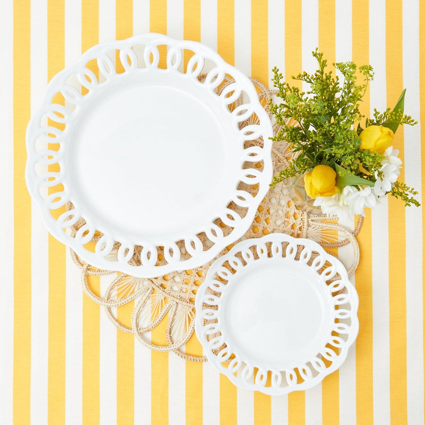 White Lace Dinner & Starter Plates (Set of 8)